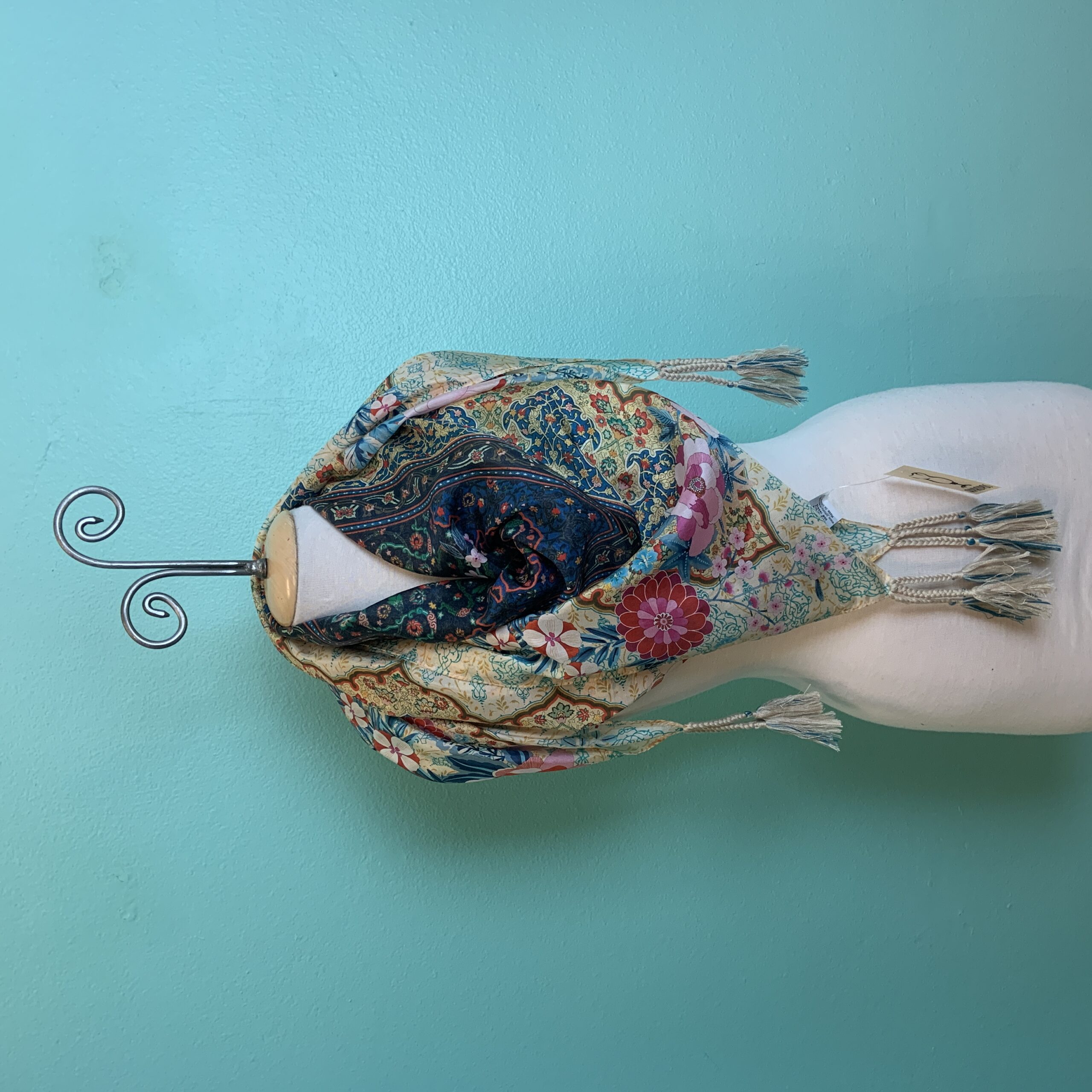 Johnny was scarf Clearance